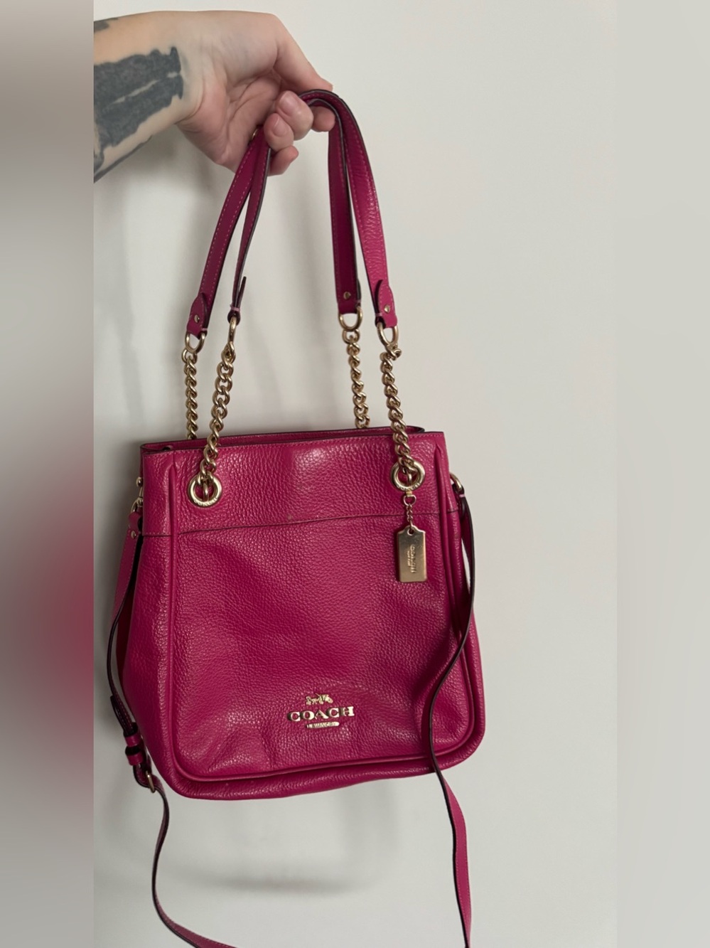 Super cute coach bag!